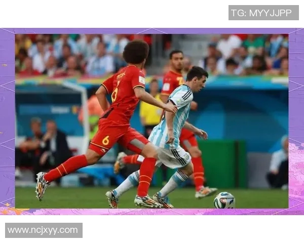 十号球星的传奇故事与足球场上的辉煌瞬间